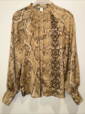 BNWT H & M Sheer Animal Print Button Blouse, Sz 0 EUR 32